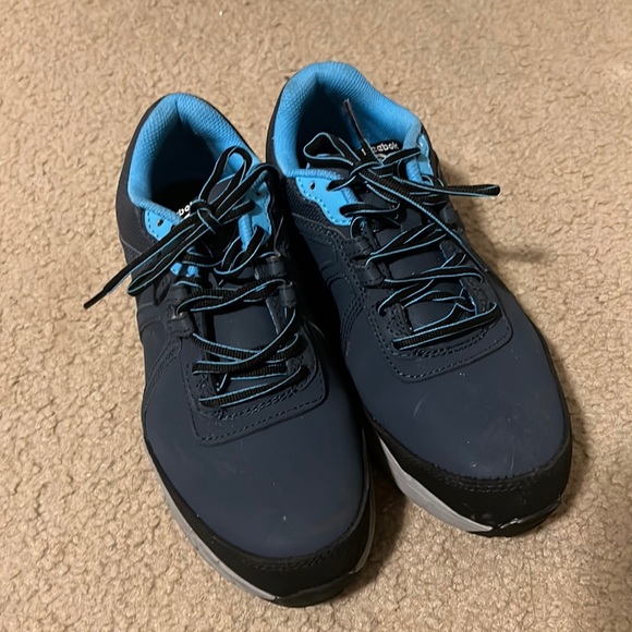 Reebok Work Shoes - Picture 2 of 5